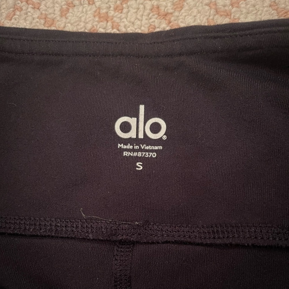 Alo black faux leather Moto style leggings full length women’s size small - Picture 5 of 7